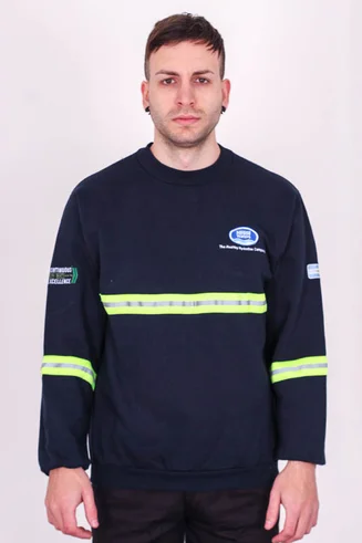 Buzo cuello redondo con reflex