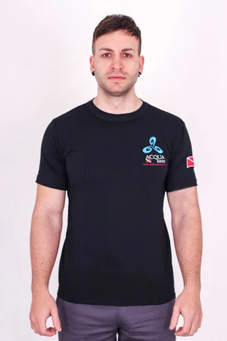 Remera manga corta bordada